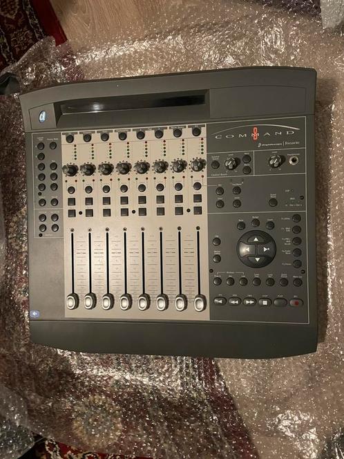 Didgidesign Command 8, Muziek en Instrumenten, Midi-apparatuur, Gebruikt, Verzenden