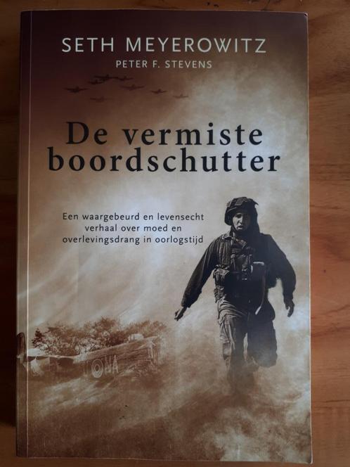 De vermiste boordschutter / een waargebeurd en levensecht, Boeken, Oorlog en Militair, Gelezen, Ophalen of Verzenden