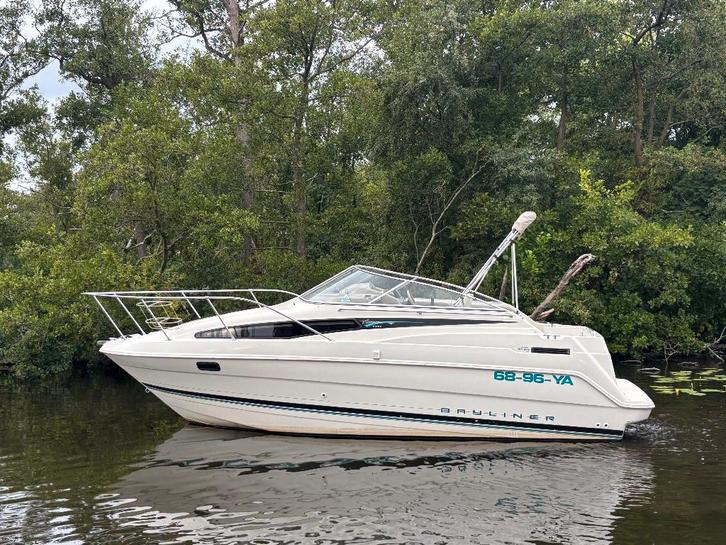 Bayliner Ciera 2355, Watersport en Boten, Speedboten, Gebruikt, 6 meter of meer, Benzine, 120 tot 200 pk, Polyester, Binnenboordmotor