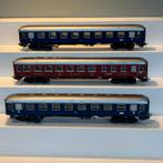 3 Märklin D-trein rijtuigen 4024, 4027 en 4032 van de DB, Hobby en Vrije tijd, Modeltreinen | H0, Wisselstroom, Gebruikt, Wagon