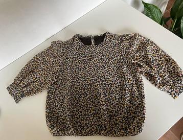 Bloemetjes bloesje zwart (small / S / 36) beschikbaar voor biedingen