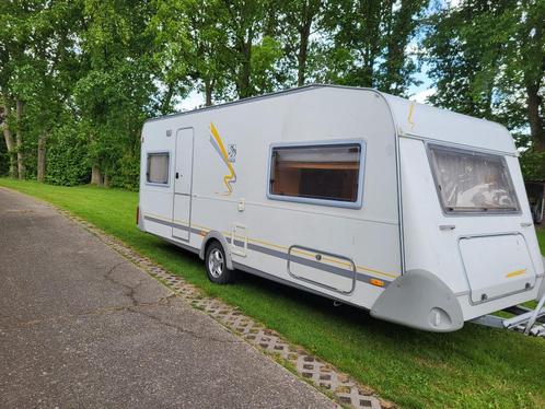 Knaus 550 caravan, Caravans en Kamperen, Caravans, Particulier, tot en met 5, 1000 - 1250 kg, Rondzit, Knaus, Dwarsbed, 2 aparte bedden