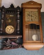 Set van 2 (antieke) klokken, Ophalen