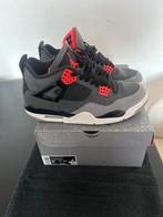Air Jordan 4 Retro - Maat 43, Kleding | Heren, Schoenen, Ophalen of Verzenden, Zo goed als nieuw, Zwart, Sneakers of Gympen