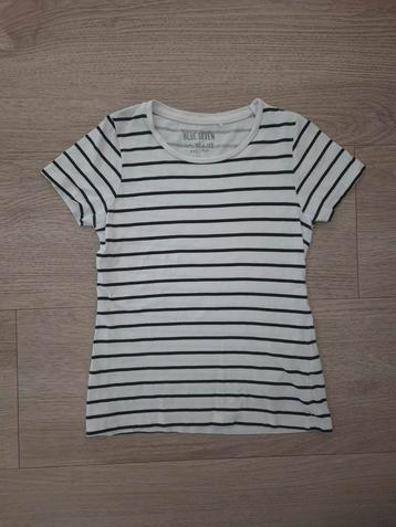 Blue seven shirt t-shirt gestreept mt 140
 beschikbaar voor biedingen