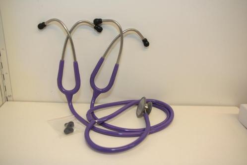 Stethoscoop met extra lange slang en dubbele oorbeugel.Nieuw, Diversen, Verpleegmiddelen, Nieuw, Ophalen of Verzenden