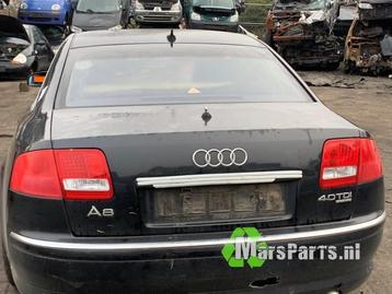 Achterklep van een Audi A8 (LZ9W) beschikbaar voor biedingen