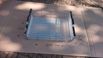 Keukenla voor in een kastje 