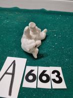 Ijsbeer liggend wit porselein , [a663], Ophalen of Verzenden, 'T Olde Gre-j, Info@toldegrej.nl, Endepoelstraat 20f Didam