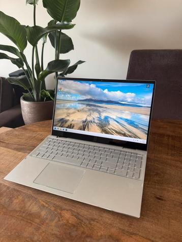 Dell Inspiron 7506 2-in-1 15 inch Touchscreen Intel Core i7 beschikbaar voor biedingen