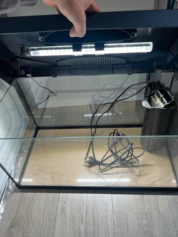 Tetra aquarium 60cm beschikbaar voor biedingen