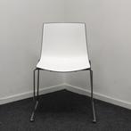 Arper Catifa 46, Stoel, Wit / Bruin, 4-poots, Kunststof, Gebruikt, -, Wit