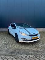 Kia (Pro) Cee d 1.6 GDI 2014 Wit, Auto's, Kia, Voorwielaandrijving, Stof, 4 cilinders, Wit