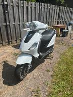 Piaggio fly 80cc (blok gescheurd), Fietsen en Brommers, Ophalen, Gebruikt, Fly