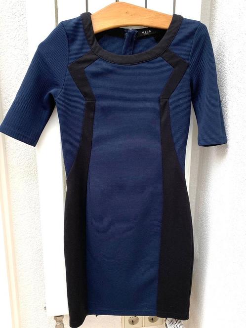 VILA zwart/donkerblauwe jurk maat S (36), Kleding | Dames, Jurken, Zo goed als nieuw, Maat 36 (S), Blauw, Boven de knie, Ophalen of Verzenden