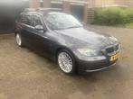 BMW 3-Serie (e91) 2.0 I 320 Touring 125KW 2007 Grijs, Auto's, BMW, Te koop, Zilver of Grijs, Geïmporteerd, 5 stoelen