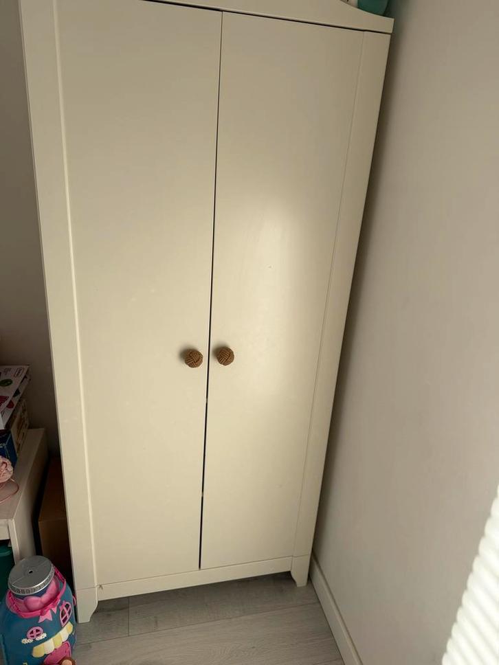 Ikea Smagora kinderkast met Zarahome knoppen, Kinderen en Baby's, Kinderkamer | Commodes en Kasten, Gebruikt, Kast, 105 cm of meer