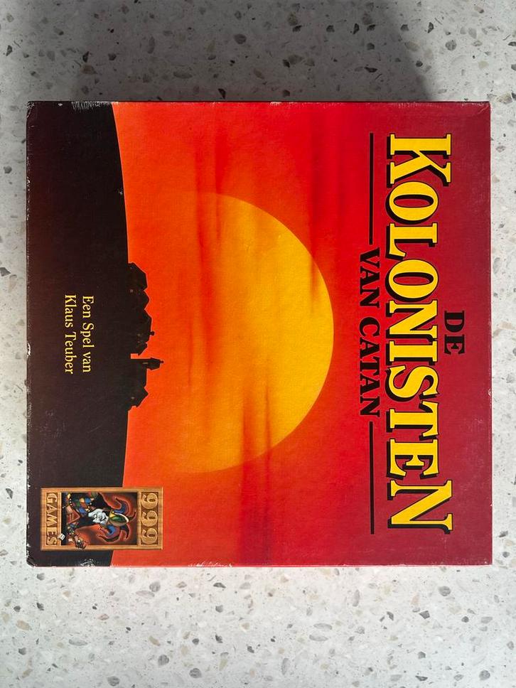 Kolonisten van Catan - Houten Versie, Hobby en Vrije tijd, Gezelschapsspellen | Bordspellen, Zo goed als nieuw, Drie of vier spelers