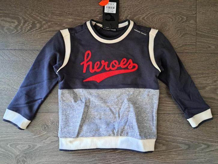 NIEUW  Jongens Trui  Common Heroes  - 92  jusa17, Kinderen en Baby's, Kinderkleding | Maat 92, Nieuw, Jongen, Trui of Vest, Ophalen of Verzenden