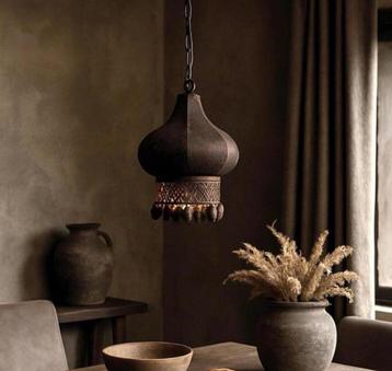 Kroonluchter Sira Hoffz beschikbaar voor biedingen