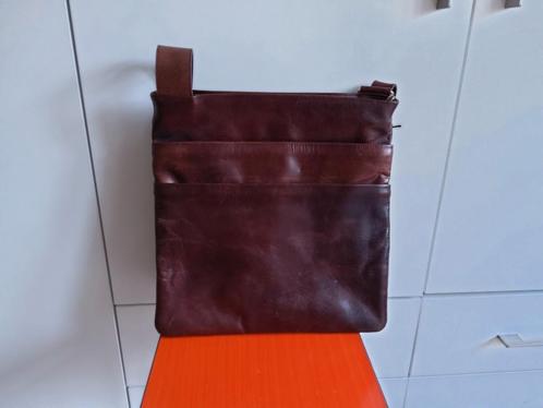 Leren schoudertas merk SASA design donkerbruin, Sieraden, Tassen en Uiterlijk, Tassen | Schoudertassen, Zo goed als nieuw, Overige merken