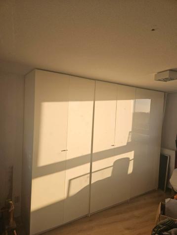 Drie IKEA Pax kasten met lades en legplanken - afbeelding 1