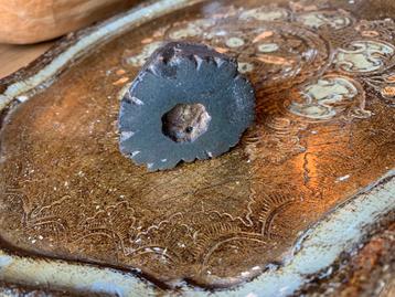 Mooie oude batik stempel, ronde batik stempel beschikbaar voor biedingen