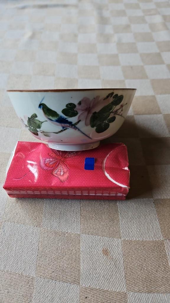 schaaltje van porselein met mooie schildering nieuw Japans, Antiek en Kunst, Antiek | Porselein, Ophalen of Verzenden