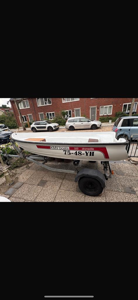 With 320, Watersport en Boten, Bootonderdelen, Overige typen, Motorboot, Ophalen of Verzenden