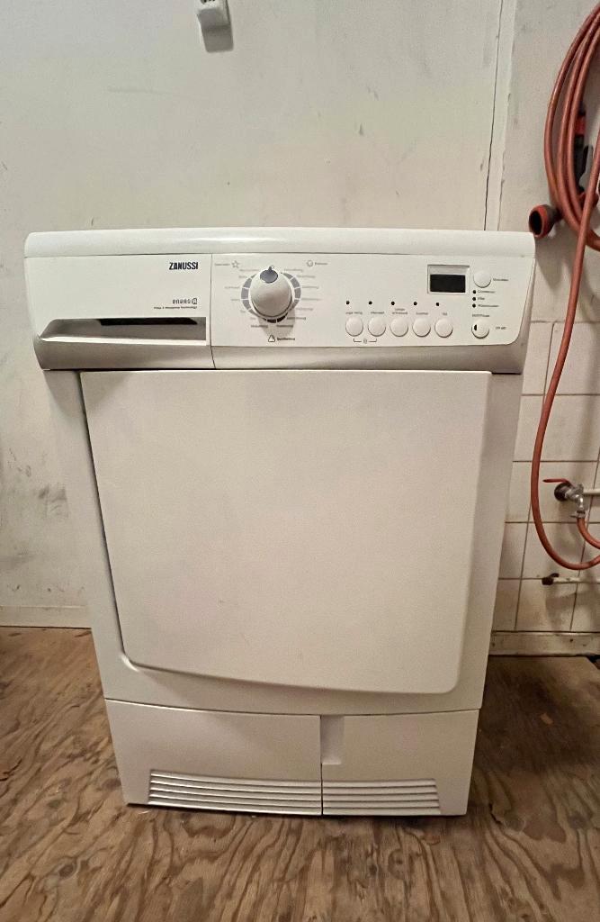 Zanussi droger - droogt slecht - voor reparatie/onderdelen  , Witgoed en Apparatuur, Wasdrogers, Niet werkend, Condens, Voorlader