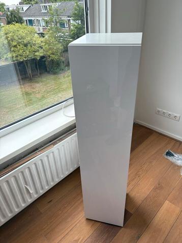 Kast / opbergmeubel wit