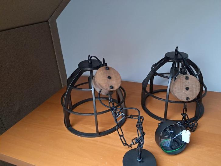 Industriële lampen 2 stuks 1/2 jaar oud keurig netjes, Huis en Inrichting, Lampen | Hanglampen, Nieuw, Minder dan 50 cm, Hout