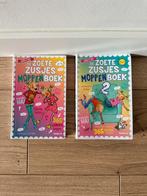 Zoete zusjes moppenboek 2stuks, Ophalen, Zo goed als nieuw, Moppen