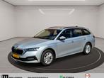 Skoda Octavia Combi 1.0 e-TSI Business Edition, Auto's, Gebruikt, 23 km/l, Origineel Nederlands, Hybride Elektrisch/Benzine
