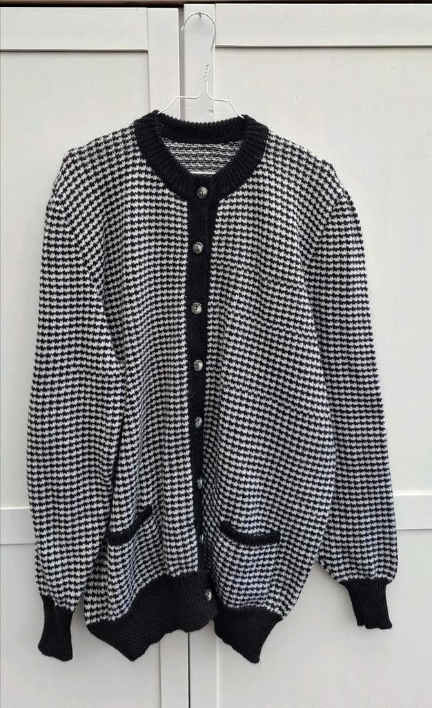 Vintage vest, maat 42/XL - geruit - zwart & wit - warm -90's, Kleding | Dames, Truien en Vesten, Gedragen, Maat 42/44 (L), Zwart