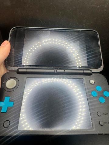 Nintendo 2DS XL - Zwart/Blauw beschikbaar voor biedingen