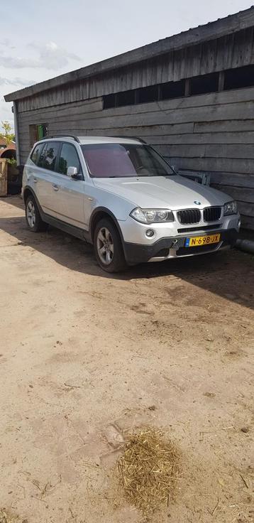 BMW X3 2.0 I 2006 Grijs beschikbaar voor biedingen
