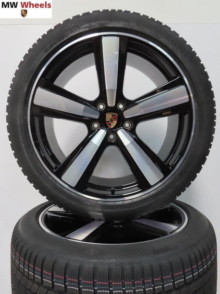 Originele Porsche Cayenne coupe 22 inch velgen winterbanden, Auto-onderdelen, Banden en Velgen, Banden en Velgen, Winterbanden