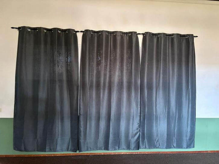 Grijze Gordijnen Set + Railing, Huis en Inrichting, Stoffering | Gordijnen en Lamellen, Zo goed als nieuw, 200 cm of meer, 100 tot 150 cm