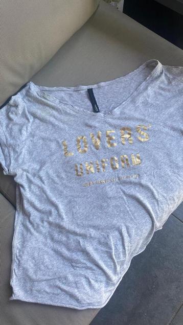 10Days top grijs met gouden letters M/L beschikbaar voor biedingen
