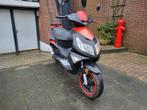 Bromscooter met goede banden, Benzine, Maximaal 45 km/u, Gebruikt, Baotian