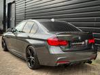 Bmw 3-serie 320i M-PERFORMANCE DAK|VIRTUAL|HK|LEDER, Automaat, 1998 cc, Achterwielaandrijving, Euro 6