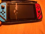 Nintendo switch, Spelcomputers en Games, Ophalen, Gebruikt, Met 2 controllers, Switch Original