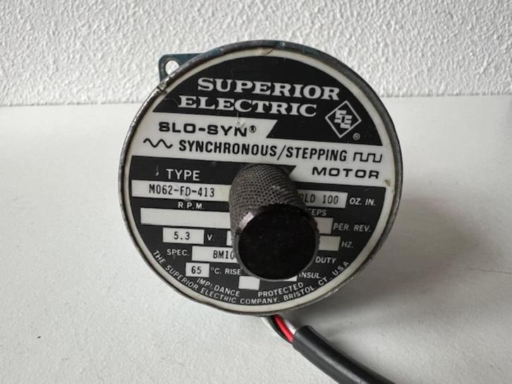 Superior Electric SLO-SYN Stepping Motor M062-FD413, Hobby en Vrije tijd, Elektronica-componenten, Gebruikt, Verzenden