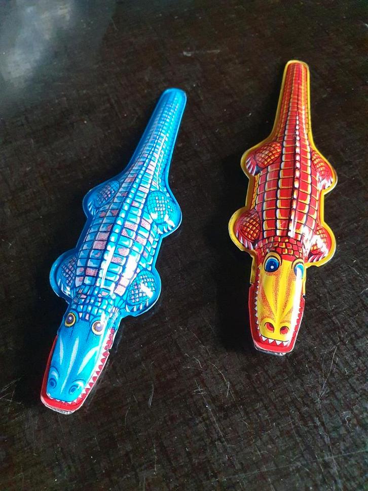 New old Stock: 2 antieke blikkenkrokodillen samen €10, Antiek en Kunst, Antiek | Speelgoed, Ophalen of Verzenden