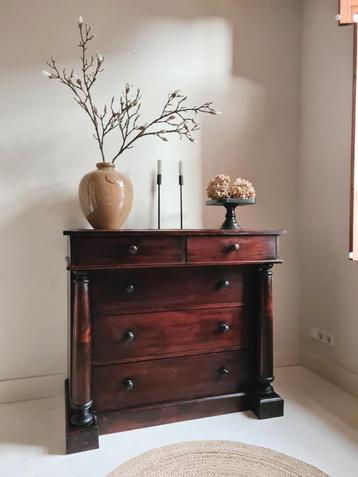 Antieke Victoriaanse Ladekast / Commode beschikbaar voor biedingen