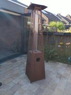 Pyramide terrasheater horeca kwaliteit, Ophalen, Zo goed als nieuw, Waterbestendig, Vloer