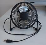 Klein retro model tafel/bureauventilator met USB-aansluiting, Ophalen of Verzenden, Nieuw, Tafelventilator