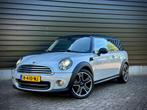 Mini Mini Clubman 1.6 Cooper Chili XENON|CLIMA|STOELVERW|CRU, 47 €/maand, Te koop, Geïmporteerd, Benzine