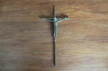 bronzen crucifix / kruisbeeld beschikbaar voor biedingen